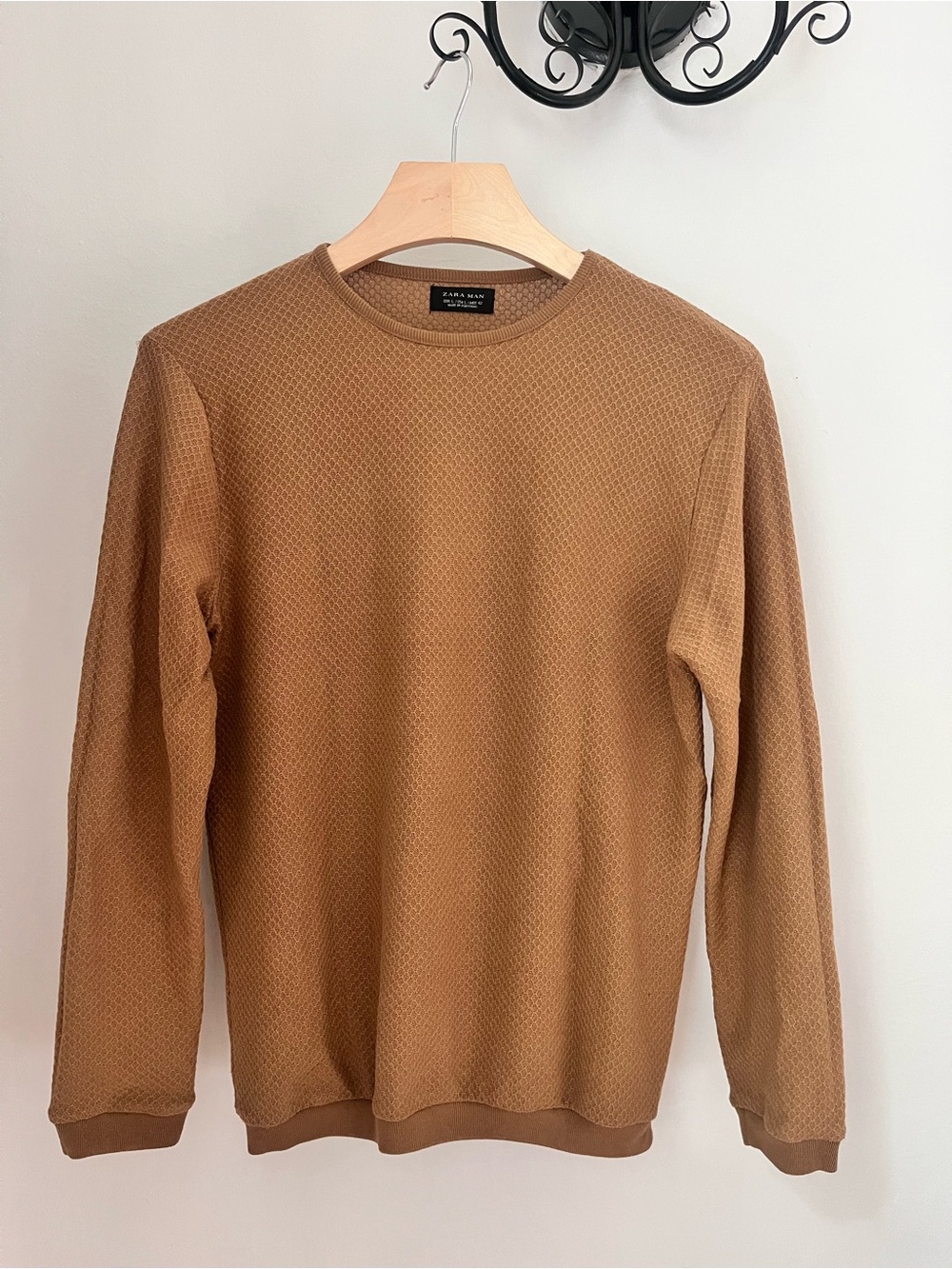 Zara Men's Camel Crewneck Sweater